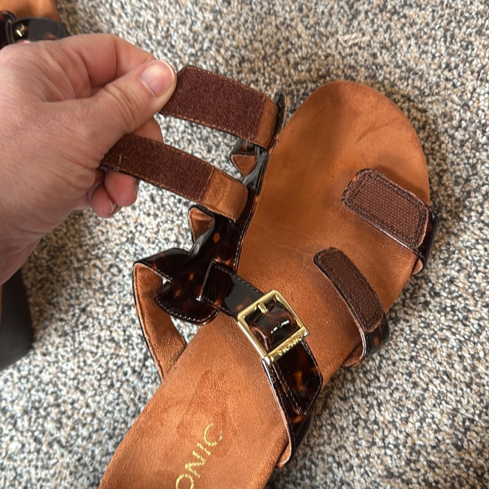 Vionic wedges NEW - image 7